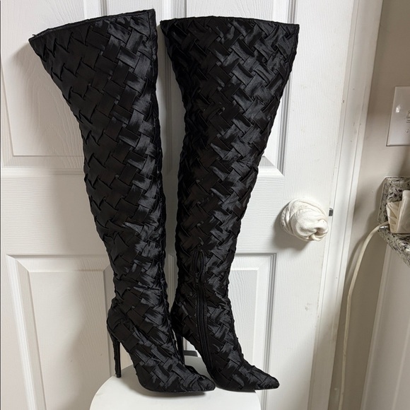 Shoes - Elegant Black Over-the-Knee Women's Boots